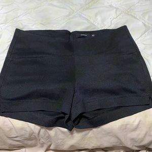 The perfect dress shorts